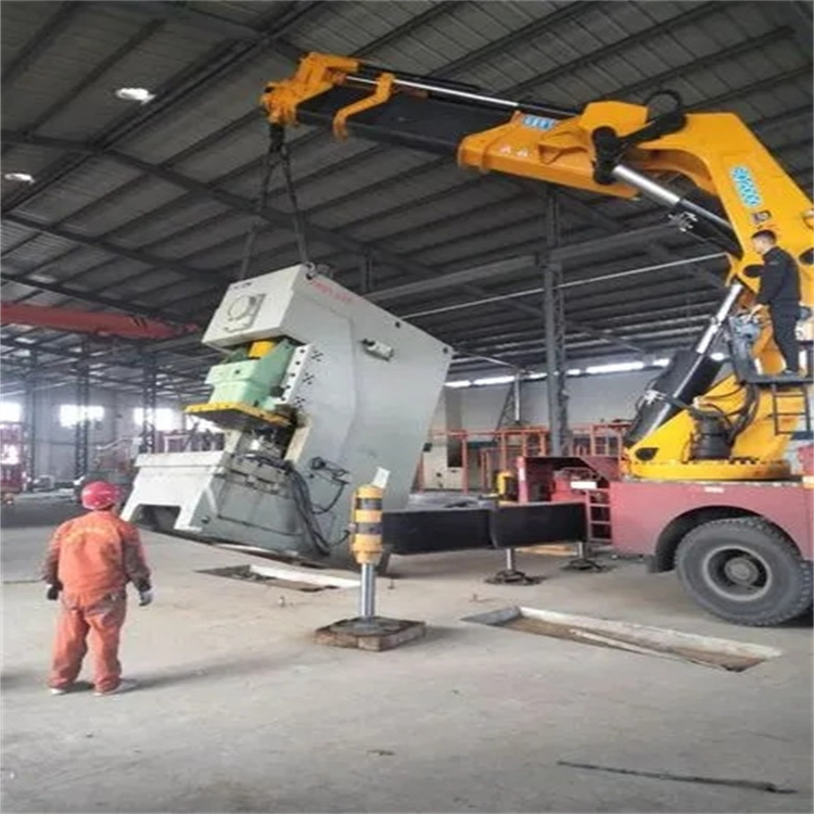 三更罗镇80吨折臂吊车出租附近电话