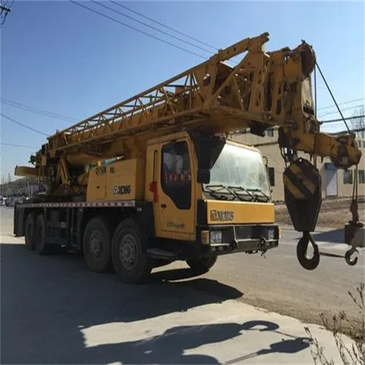 三更罗镇哪里有专业吊车出租